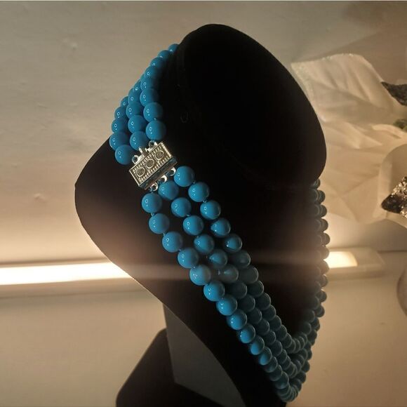 South Sea Shell Turquoise Blue Necklace 8 mm - 17, /18/19 inch Triple - Women's - Picture 6 of 7